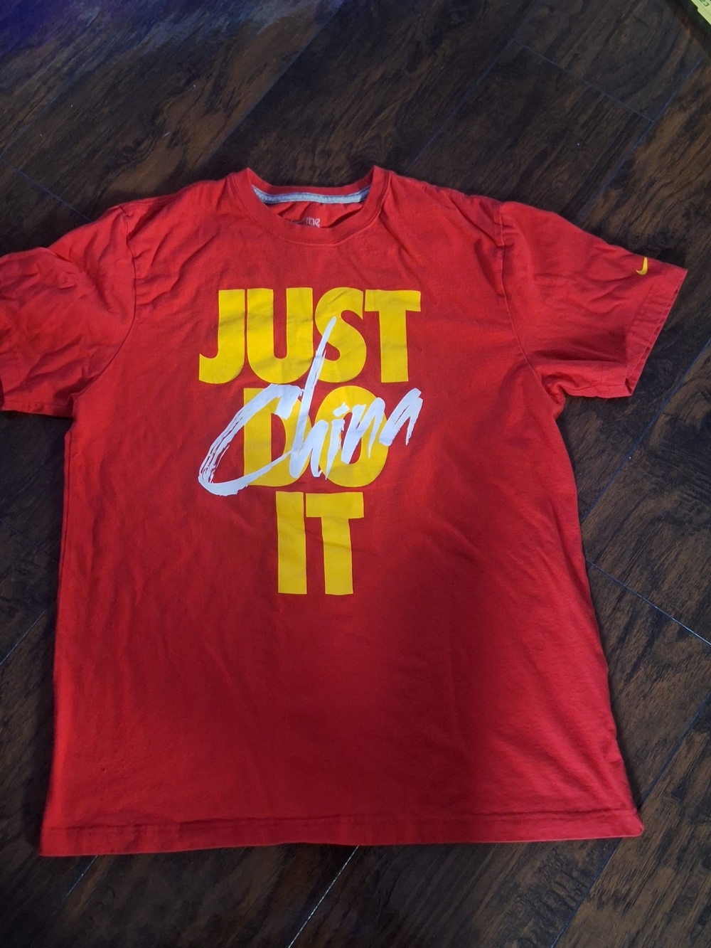 Nike Men’s Red “Just Do It” Graphic Tee